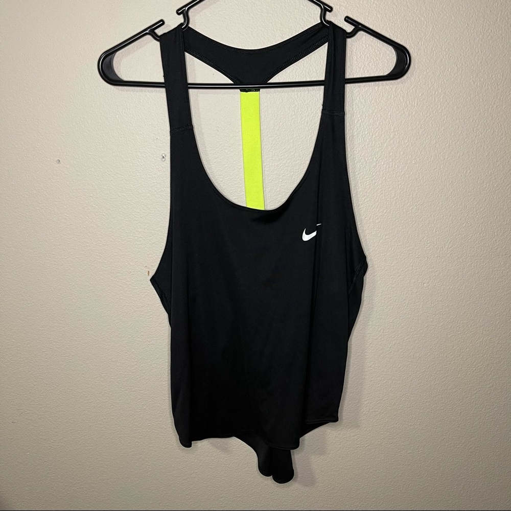 🌿Nike Tank Top🌿